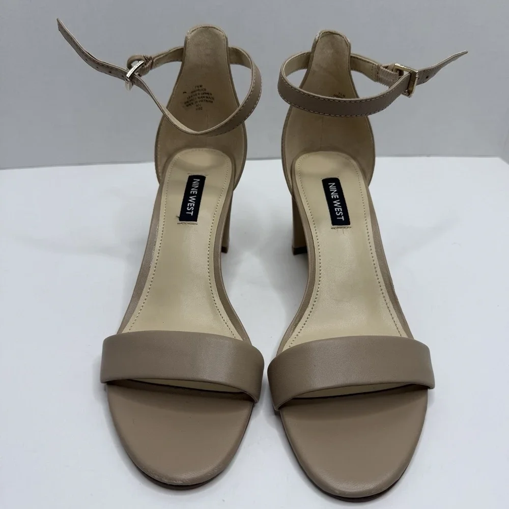 Nine West NVYPRUCE Women’s Leather Ankle Strap Block Heel Sandals 7.5M Taupe
